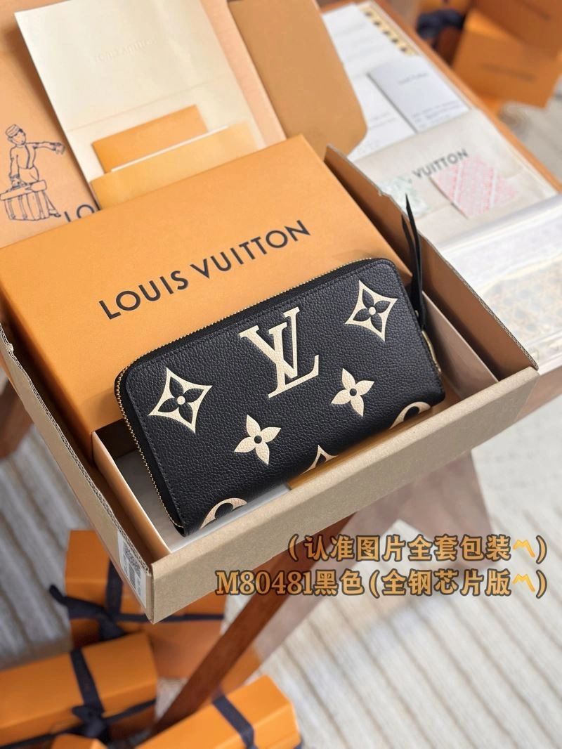 Louis Vuitton Wallets Purse TechFriendly 66278