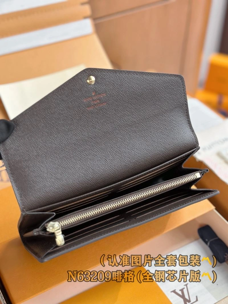Sporty Louis Vuitton Wallets Purse 57290