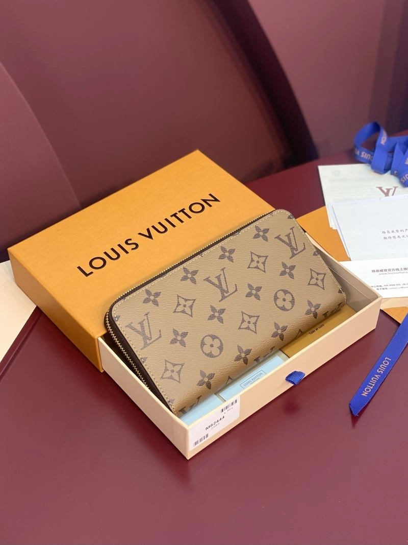 Practical Louis Vuitton Wallets Purse 57258