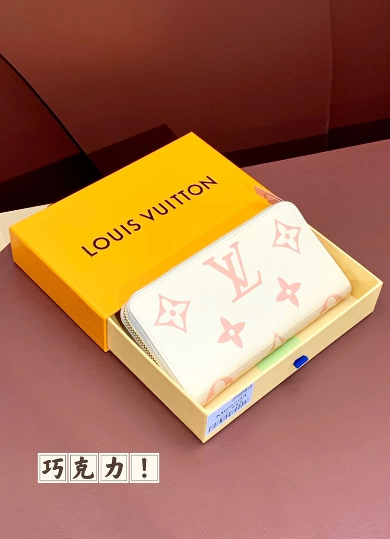 Breathable Louis Vuitton Wallets Purse 68402