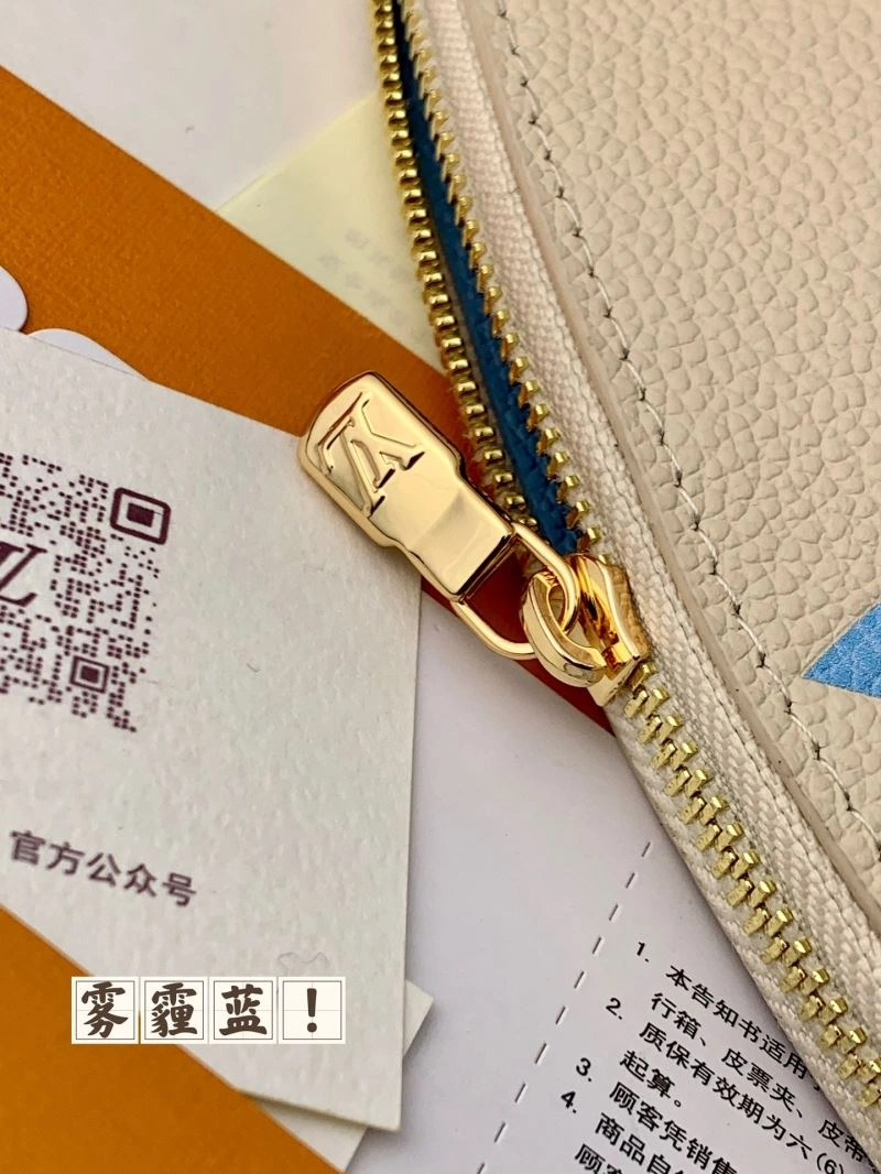 Louis Vuitton Wallets Purse Trendsetting 68428