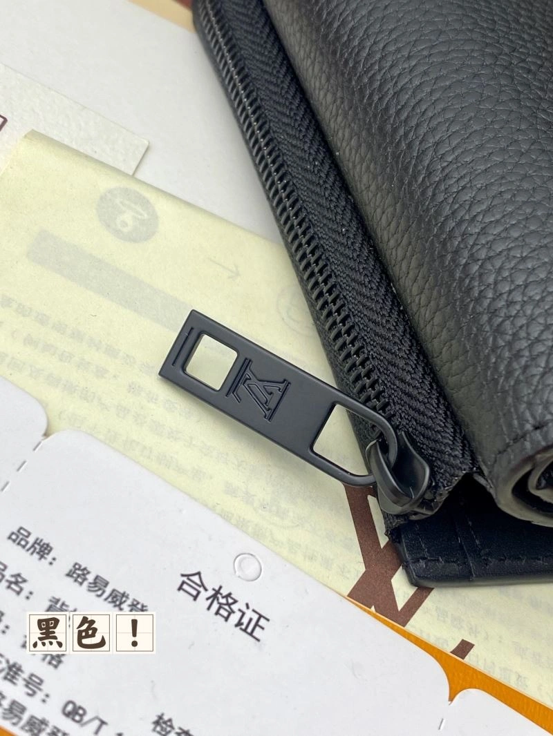 Louis Vuitton Wallets Purse MoistureWicking 68390