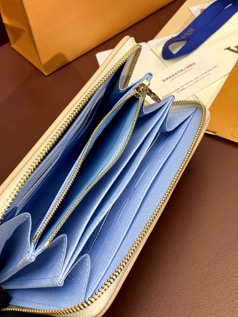Louis Vuitton Wallets Purse Casual 68331