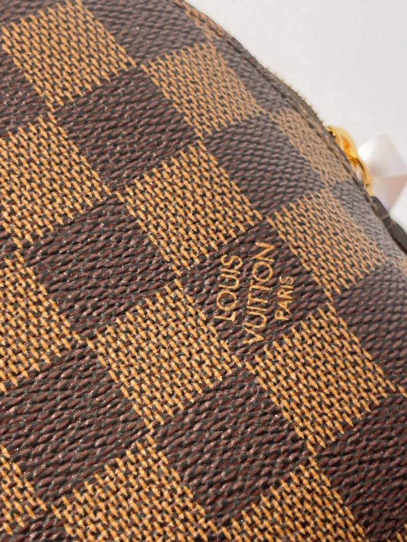 Louis Vuitton Wallets Purse MoistureWicking 68323