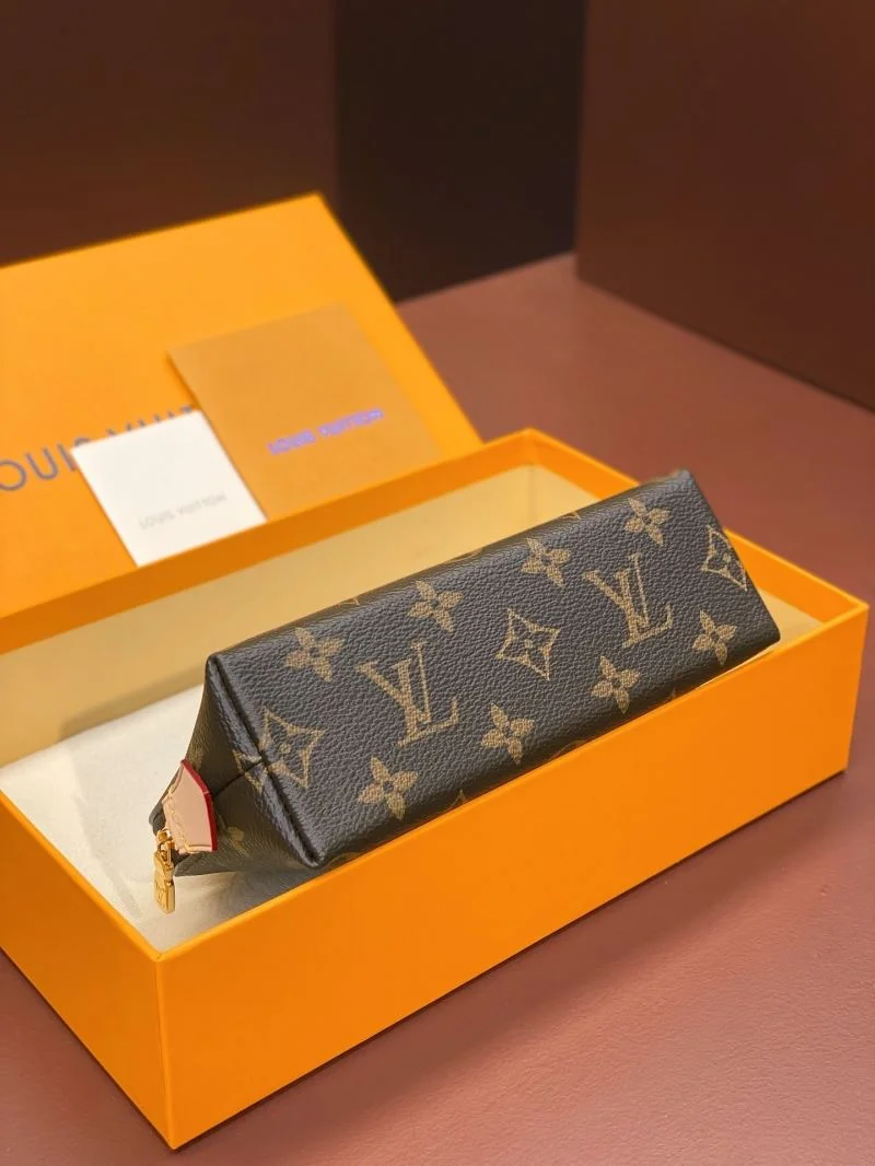 Louis Vuitton Wallets Purse Fashionable 37601