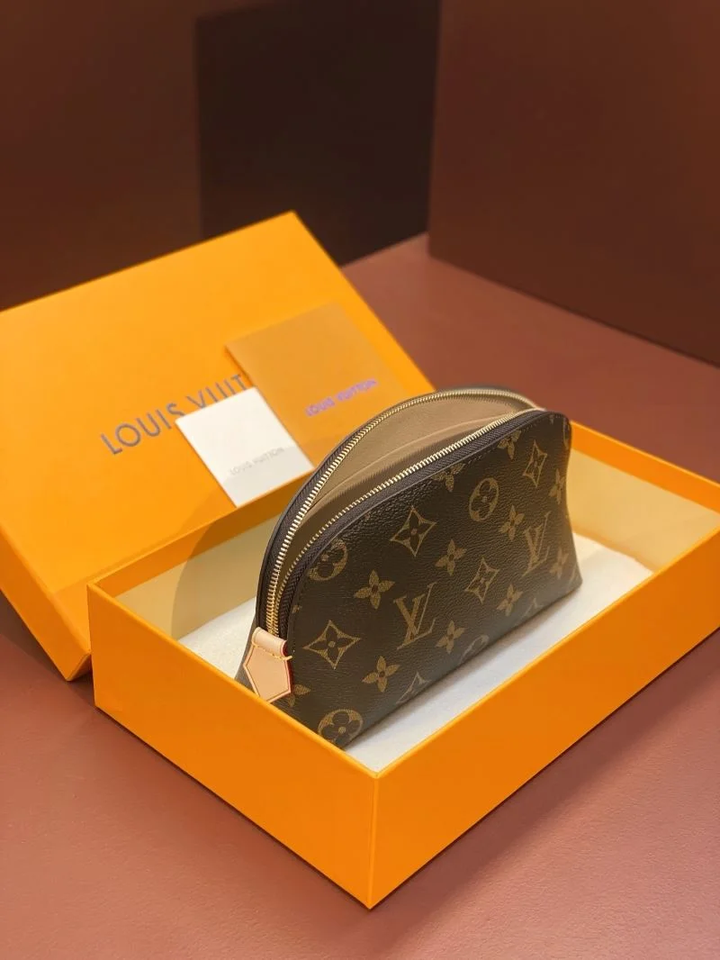 Louis Vuitton Wallets Purse Fashionable 37601
