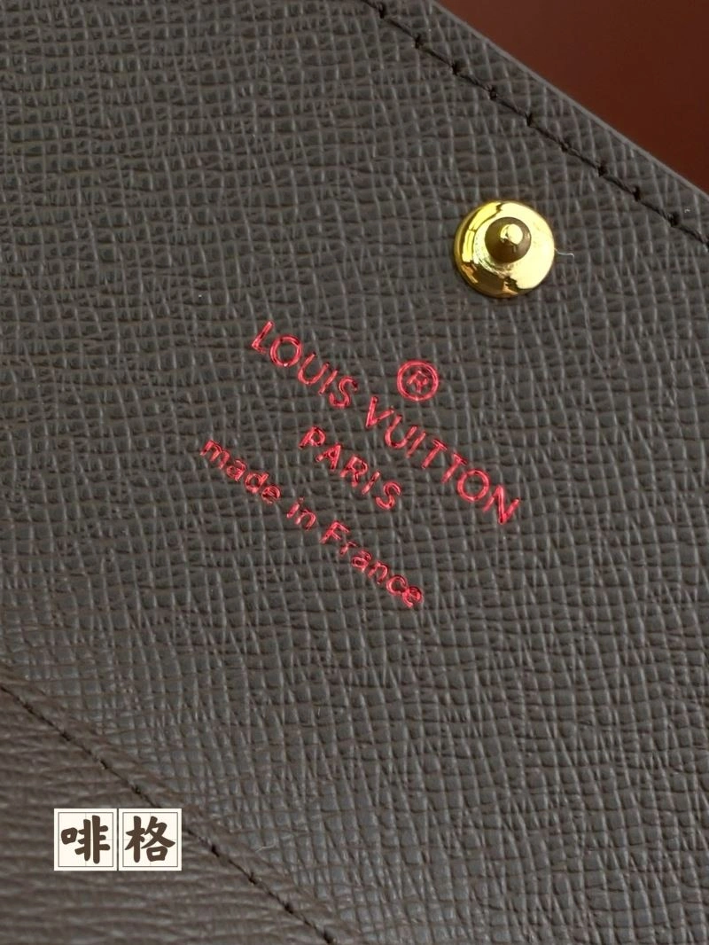 Louis Vuitton Wallets Purse WeatherProof 68287