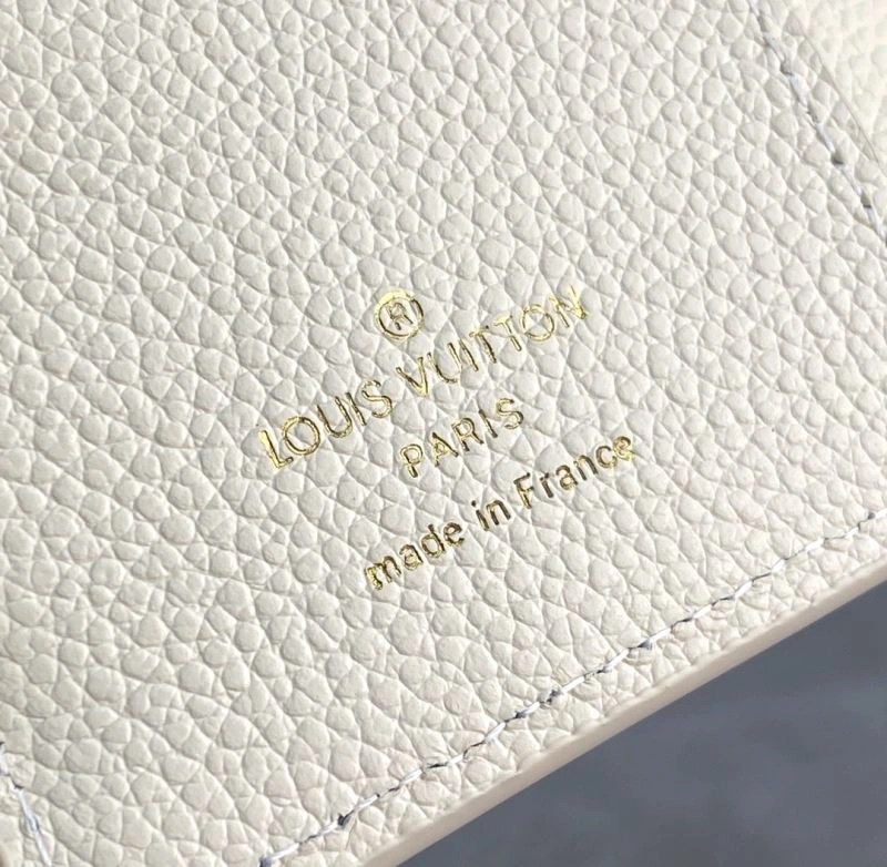 EasyCare Louis Vuitton Wallets Purse 68277
