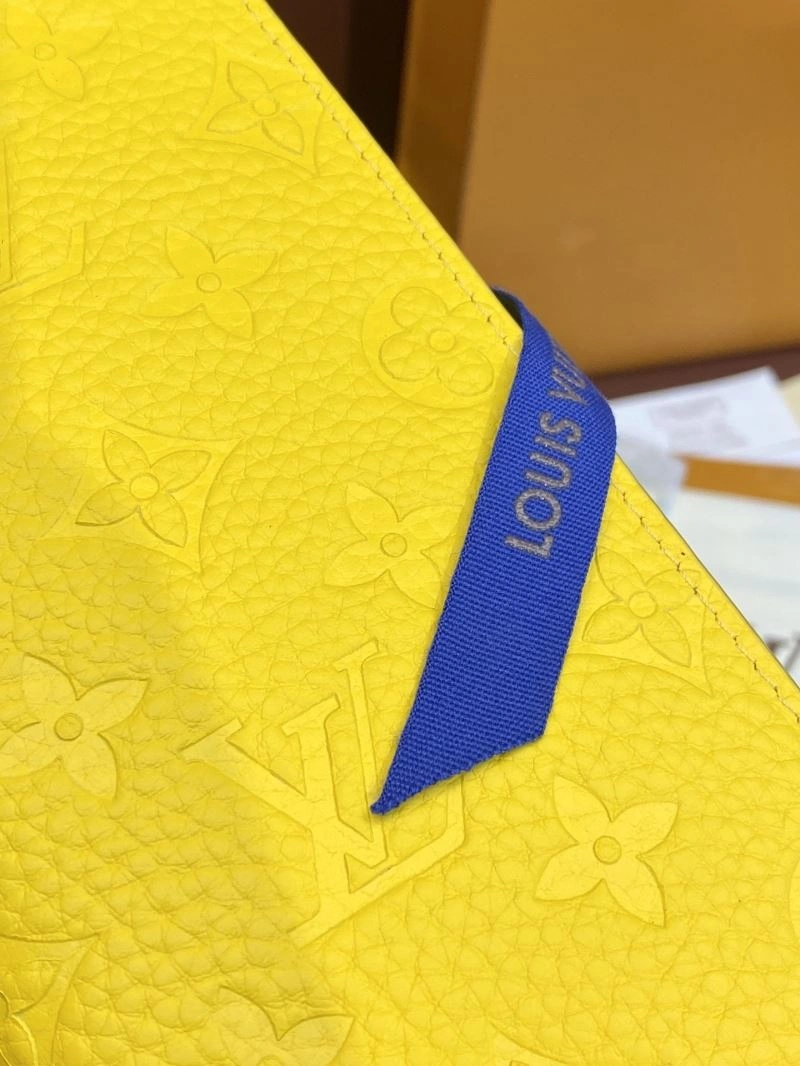 Louis Vuitton Wallets Purse Snug 68290