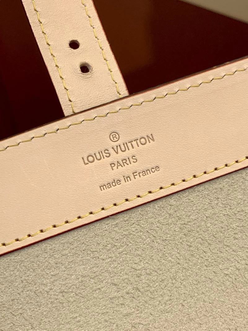 Louis Vuitton Wallets Purse Practical 68230