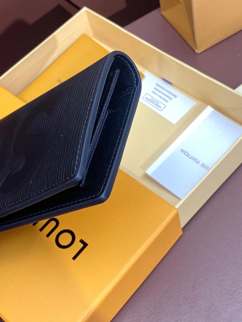 Compact Louis Vuitton Wallets Purse 65756