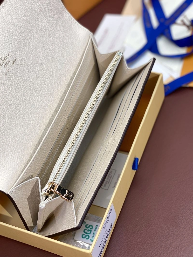 Seasonal Louis Vuitton Wallets Purse 65745