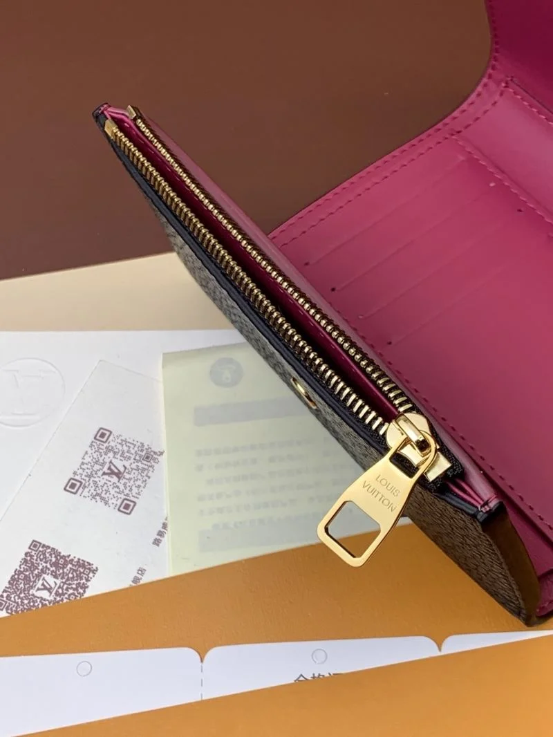 Breathable Louis Vuitton Wallets Purse 37657