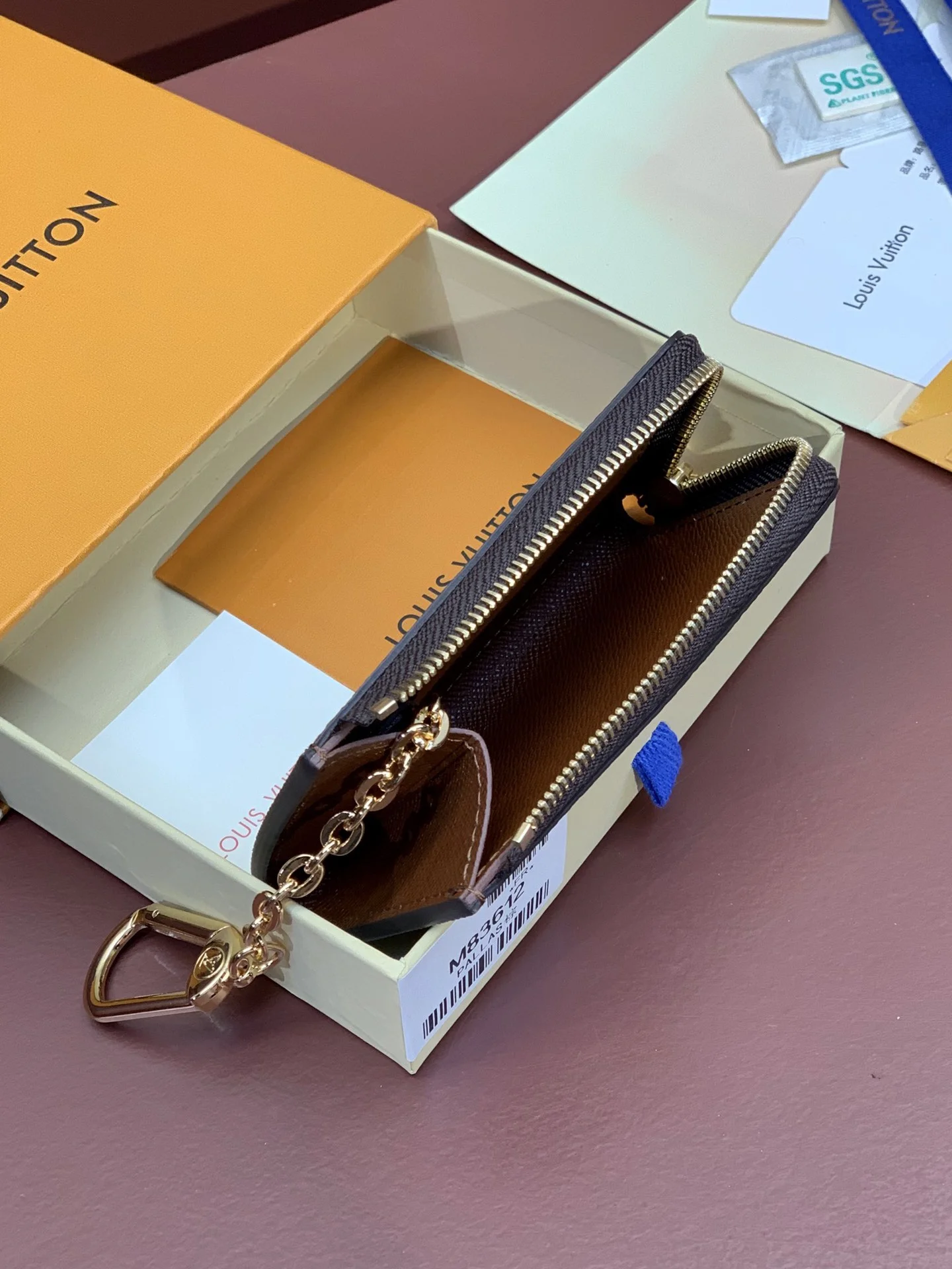 Resilient Louis Vuitton Wallets Purse 56174
