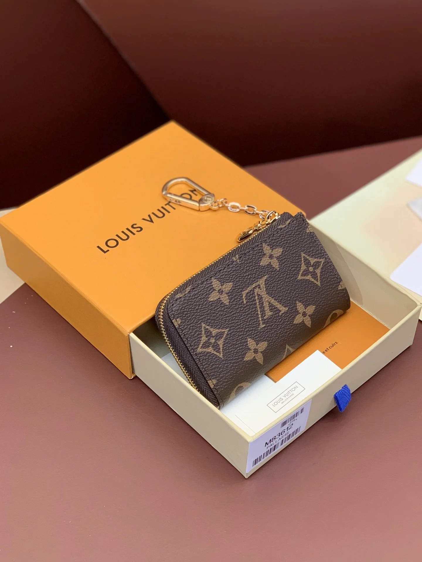 Resilient Louis Vuitton Wallets Purse 56185