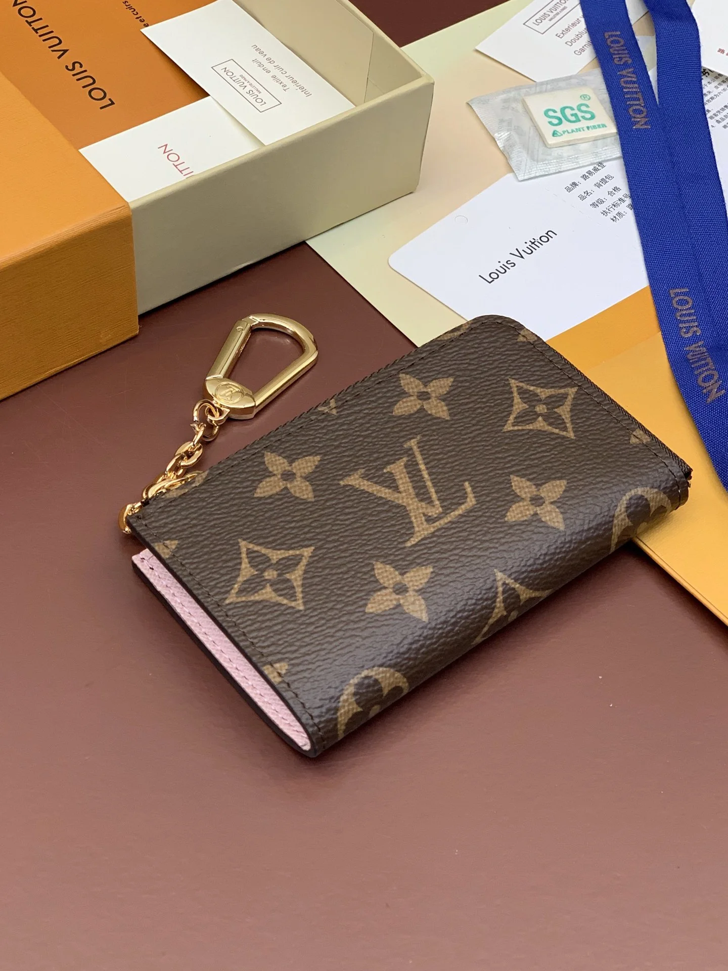 Resilient Louis Vuitton Wallets Purse 56185