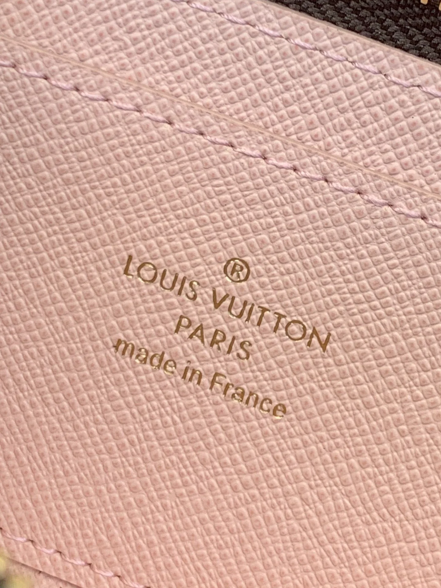 Resilient Louis Vuitton Wallets Purse 56185