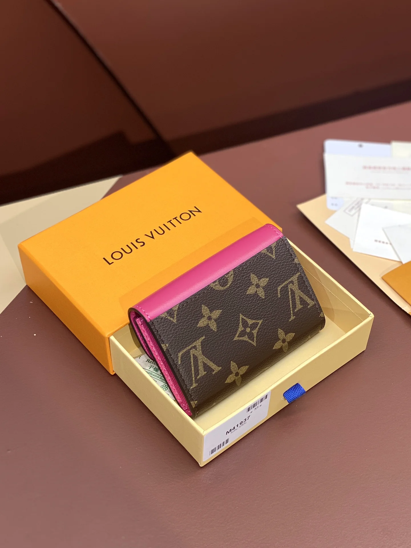 Louis Vuitton Wallets Purse Thermal 56188