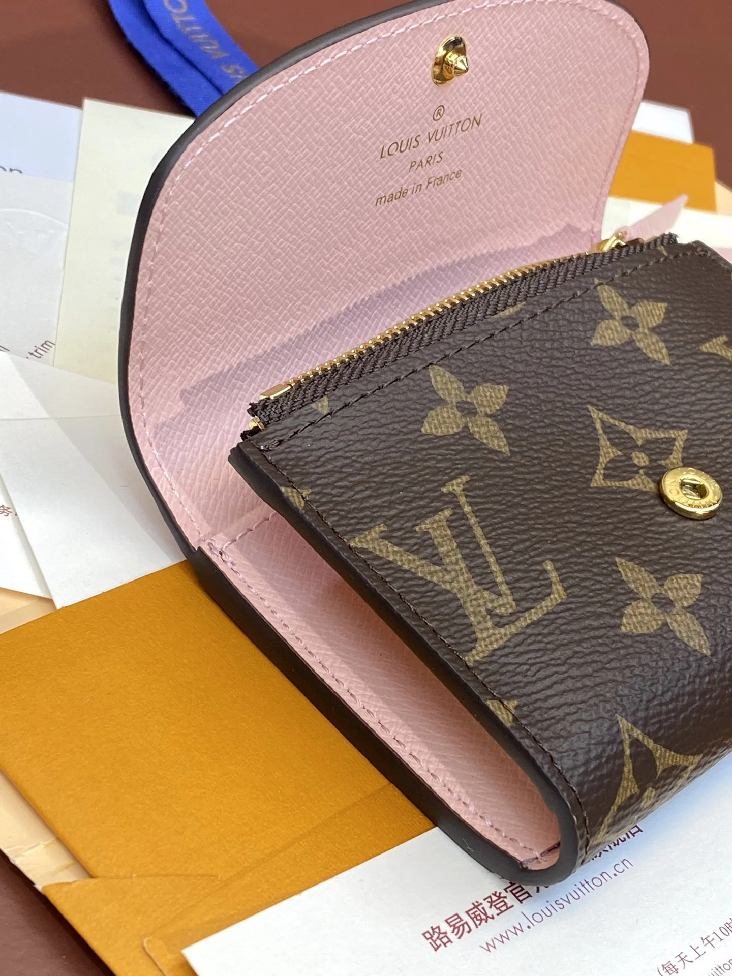 RelaxedFit Louis Vuitton Wallets Purse 56178
