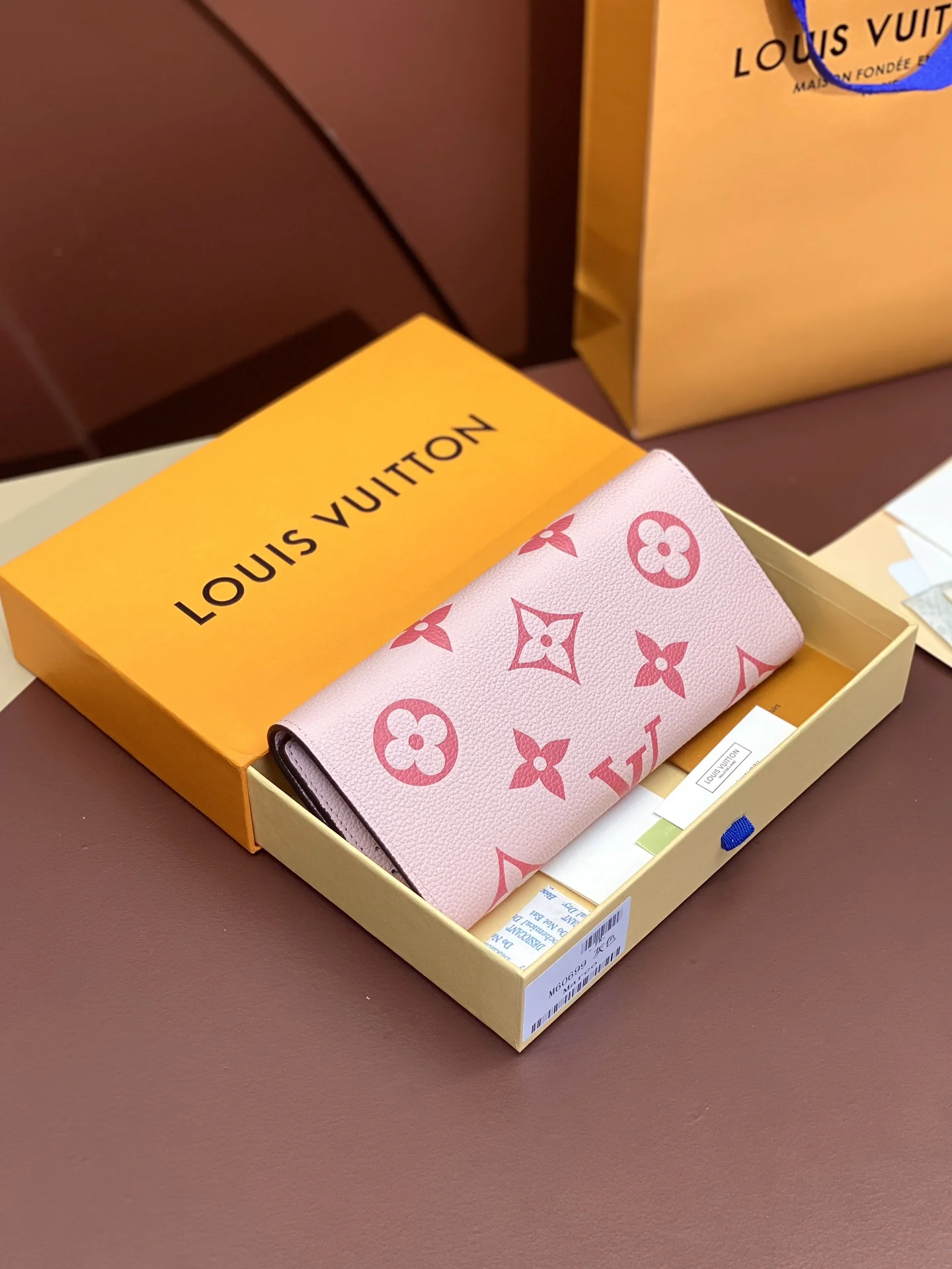 SunProtective Louis Vuitton Wallets Purse 56180