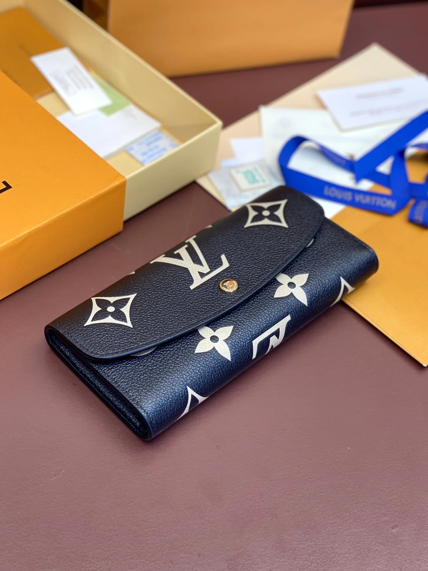 NewStyle Louis Vuitton Wallets Purse 56297