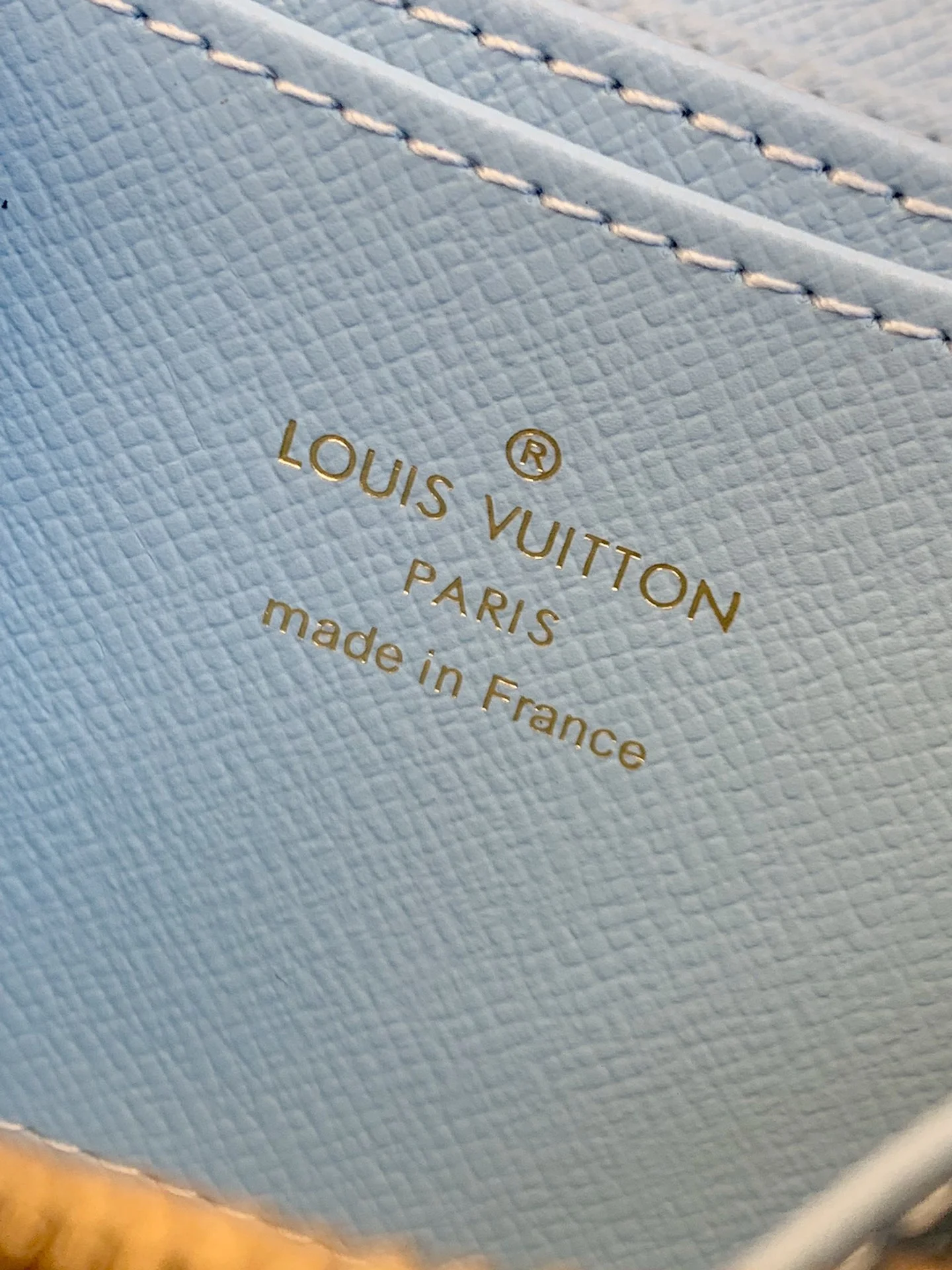 EyeCatching Louis Vuitton Wallets Purse 37621