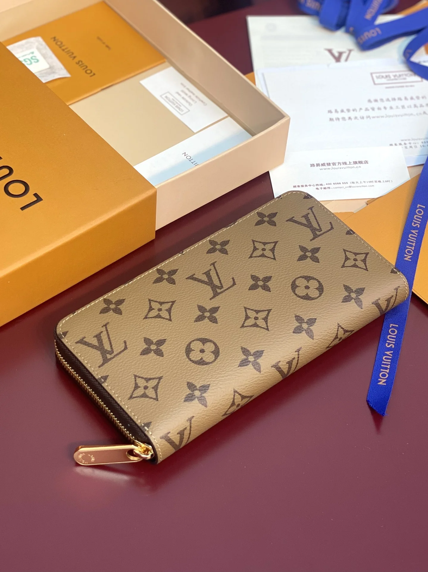 Louis Vuitton Wallets Purse Cozy 56146