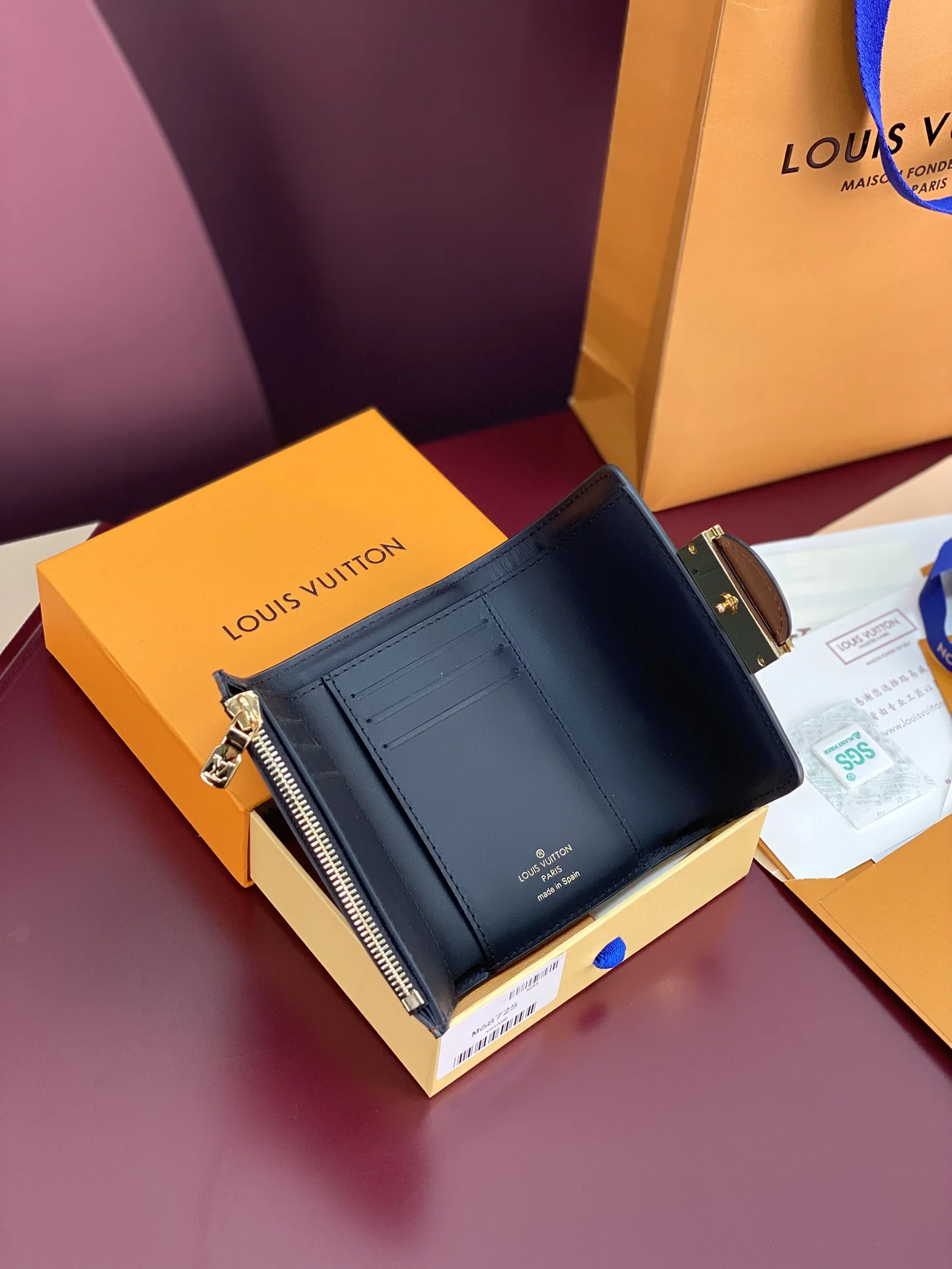 Louis Vuitton Wallets Purse TravelReady 56138