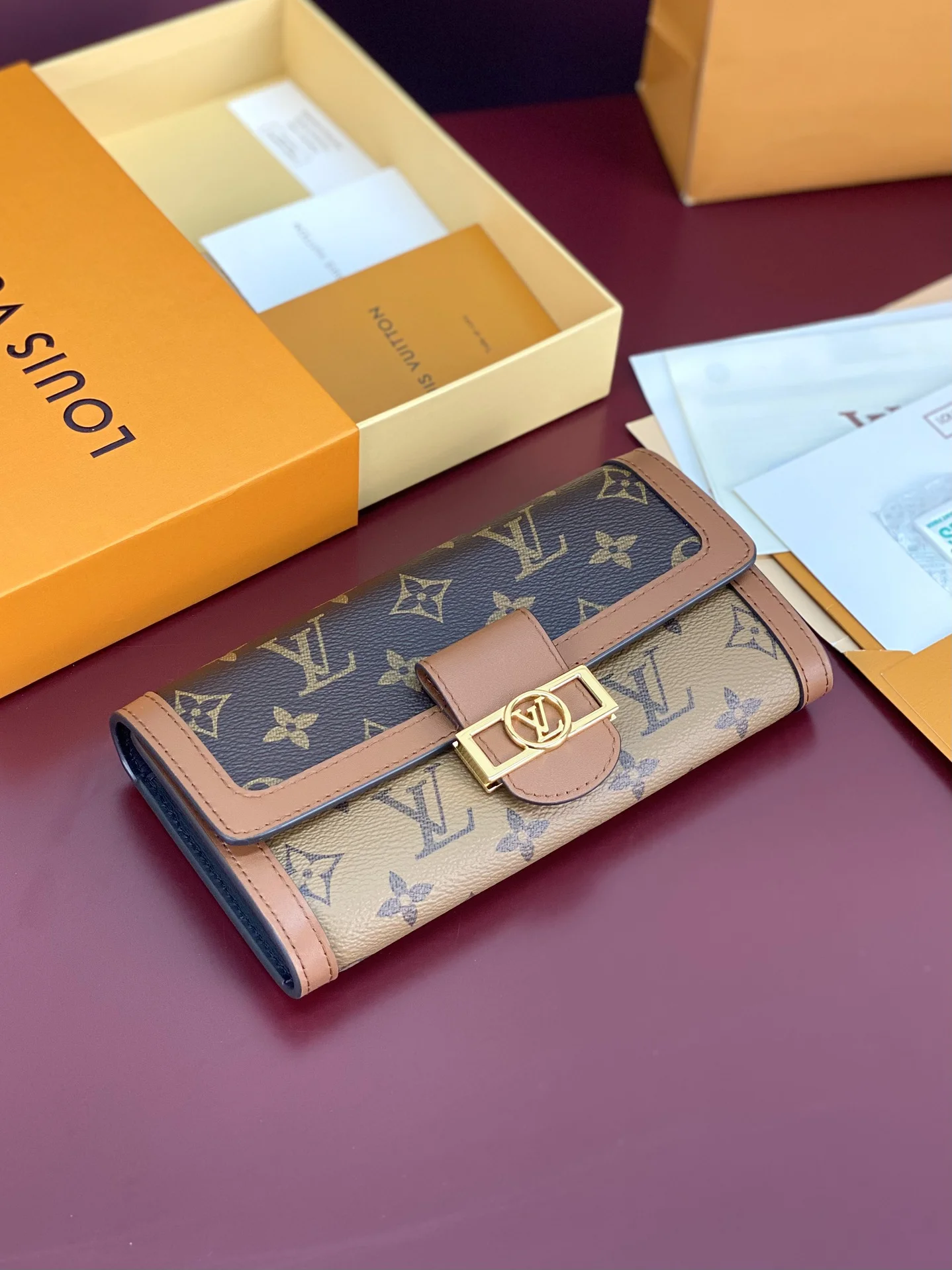 Louis Vuitton Wallets Purse Premium 37619