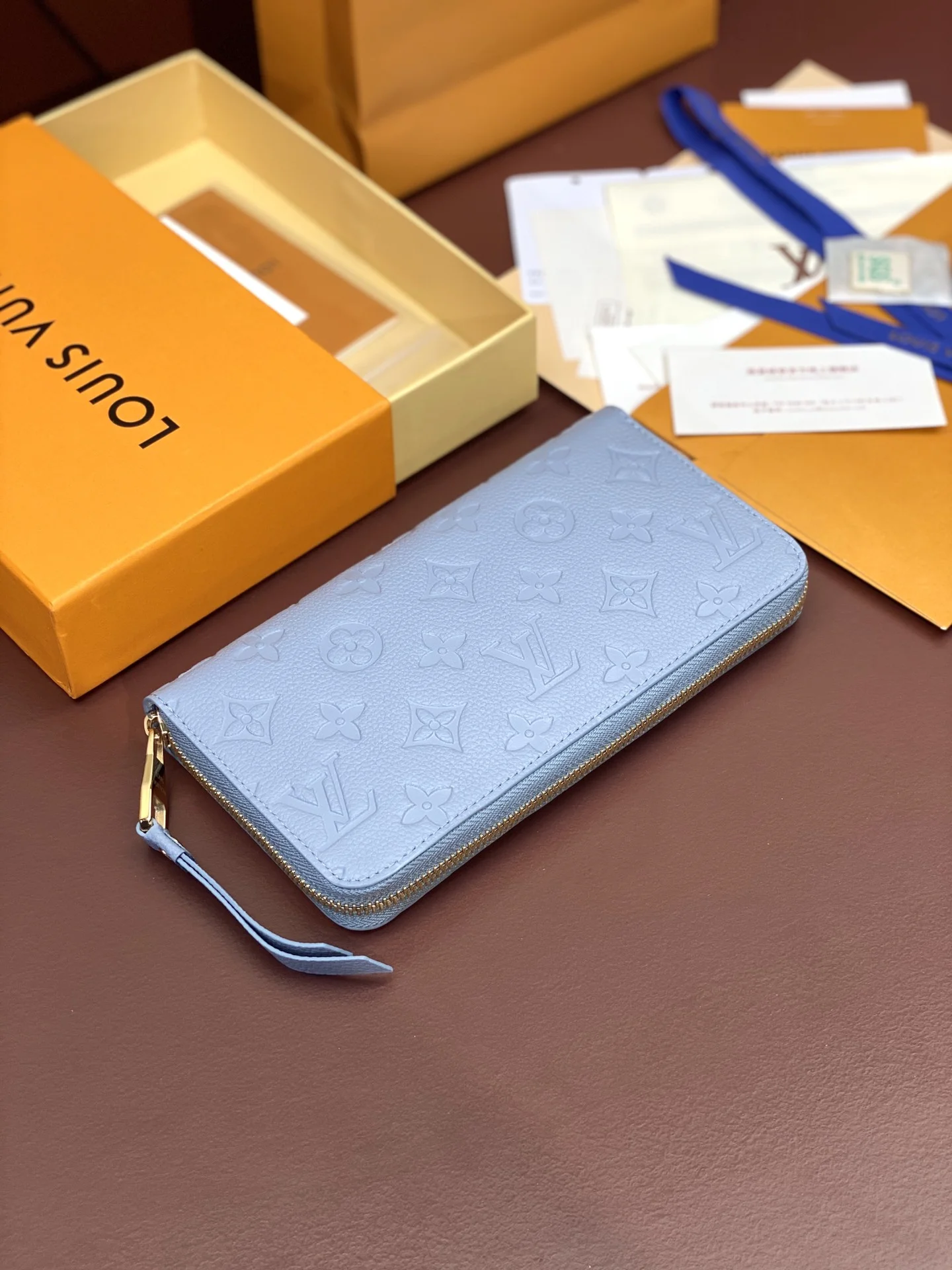 Breathable Louis Vuitton Wallets Purse 56190