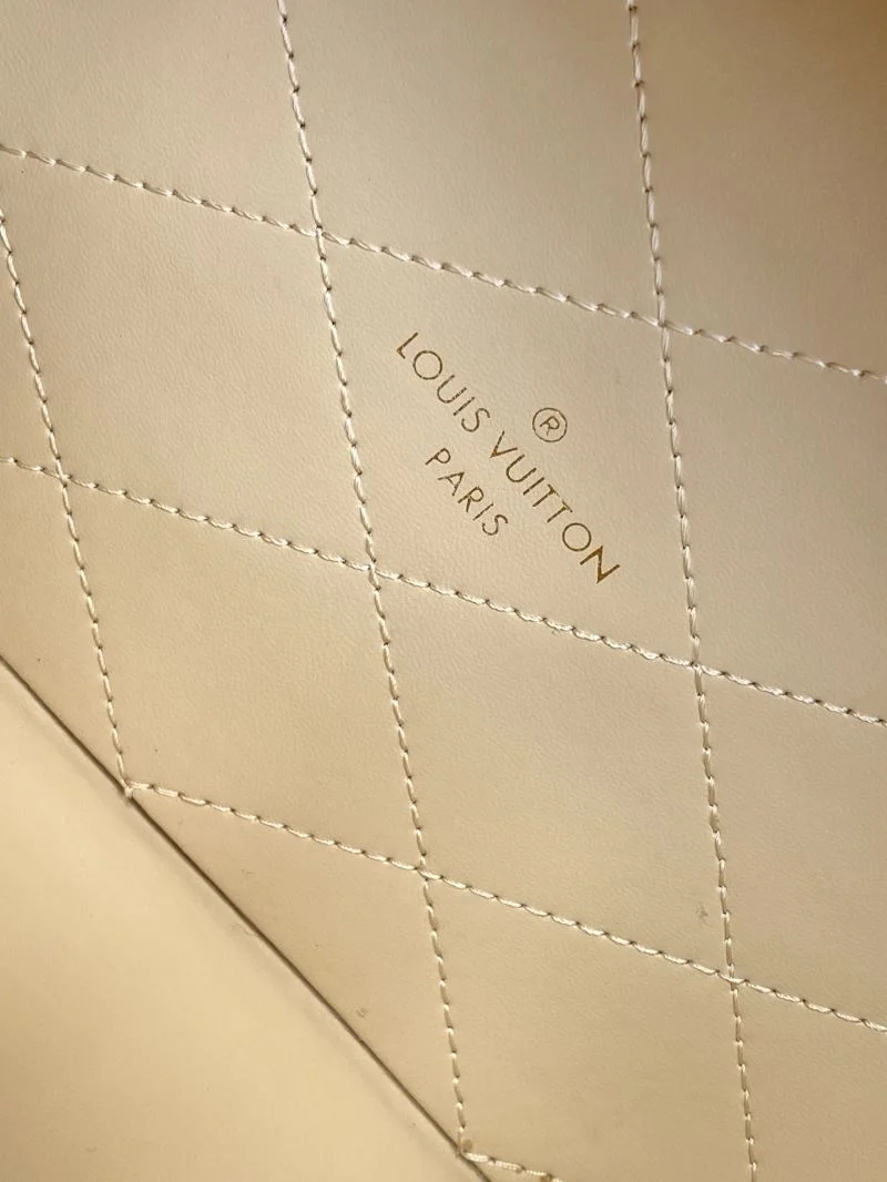 Seasonal Louis Vuitton Watch Box 42074