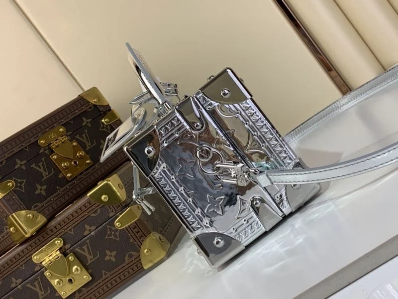 Thermal Louis Vuitton Watch Box 40179