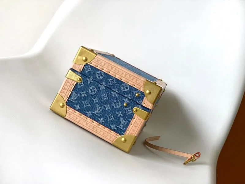 Louis Vuitton Watch Box UrbanChic 39293