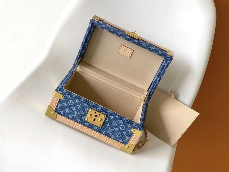 Louis Vuitton Watch Box UrbanChic 39293