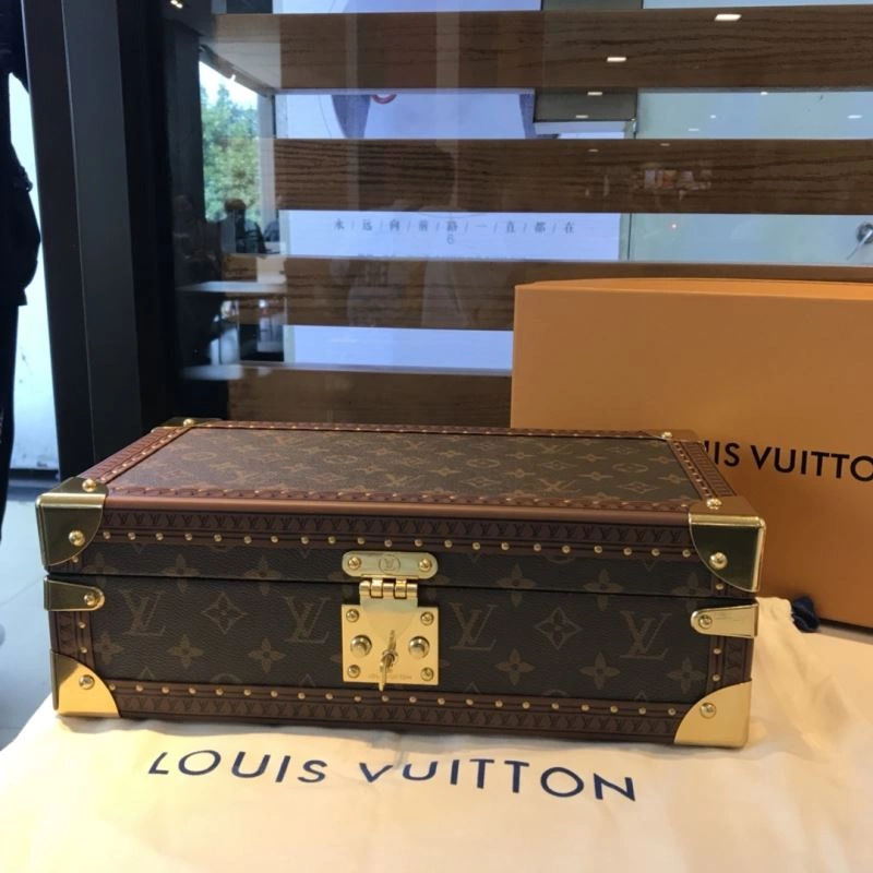 Louis Vuitton Watches Boxes Affordable 276993