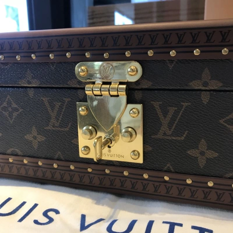 Louis Vuitton Watches Boxes Affordable 276993