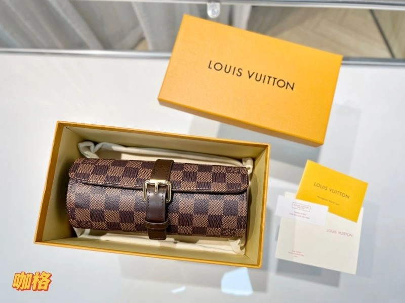 ZipUp Louis Vuitton Watches Boxes 276949