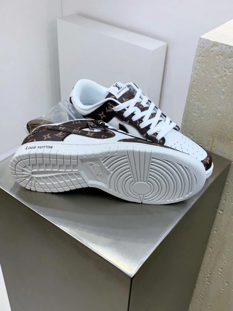 RelaxedFit Louis Vuitton x Nike Shoes 30344