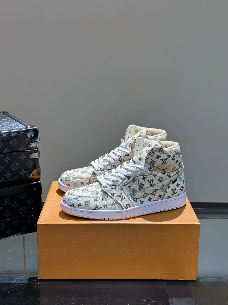 Louis Vuitton x Nike Shoes Sleek 30327