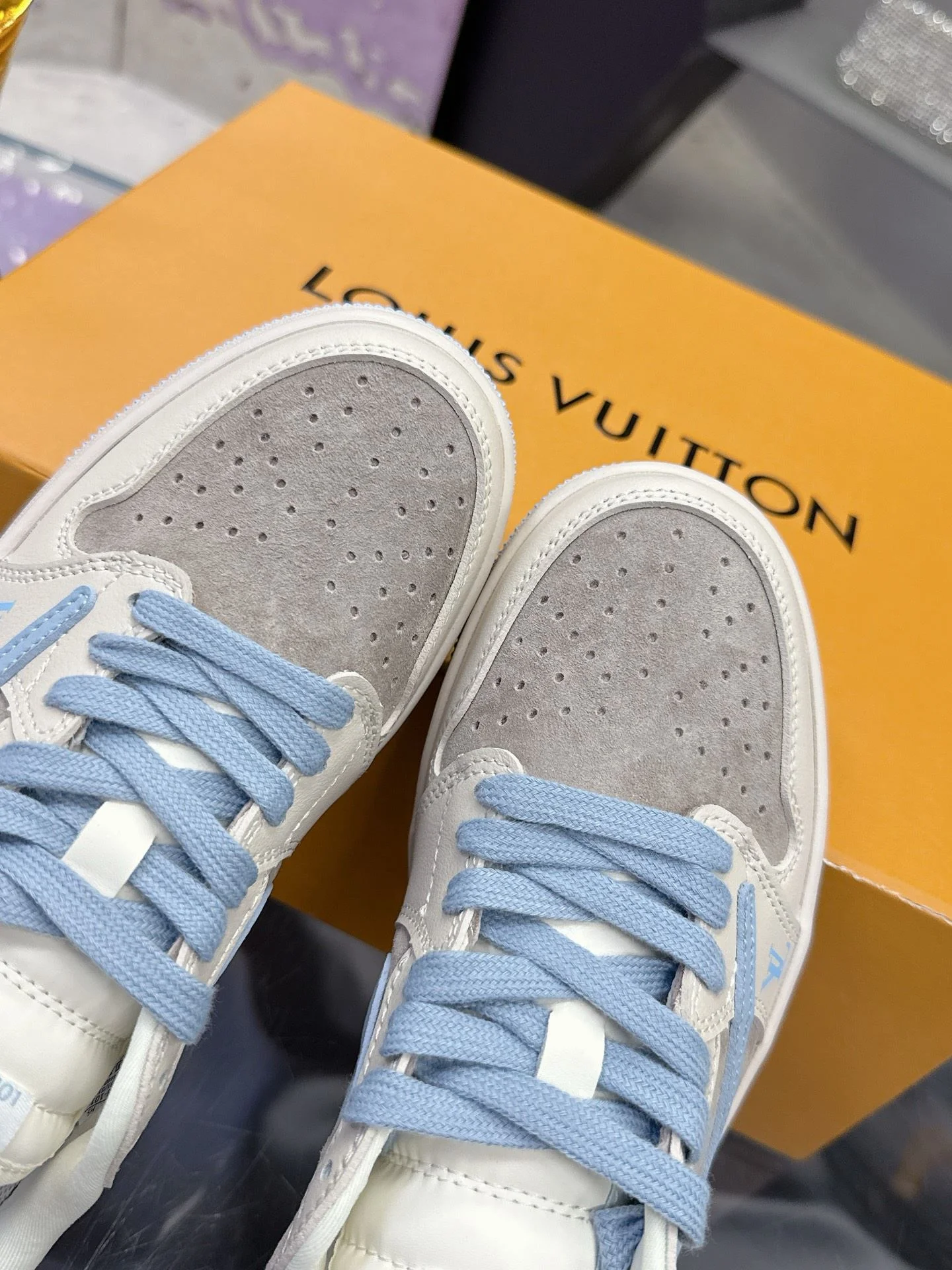 Louis Vuitton x Nike Shoes WrinkleFree 31366