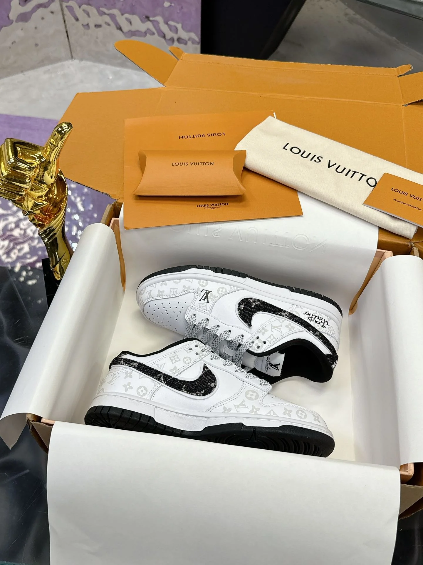 Louis Vuitton x Nike Shoes RelaxedFit 31361