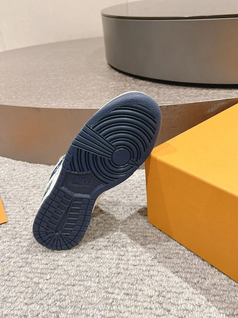 MultiPurpose Louis Vuitton x Nike Shoes 32023