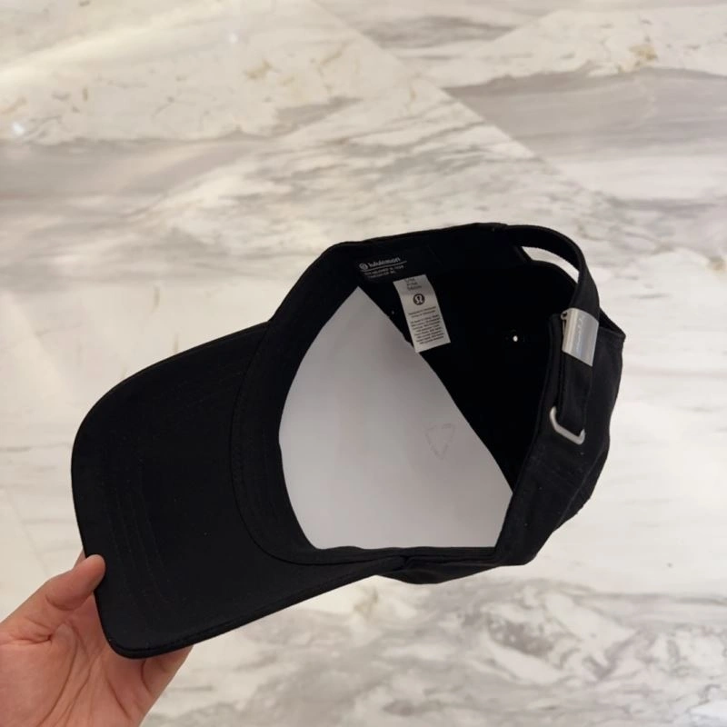Lululemon Caps MultiPurpose 257785