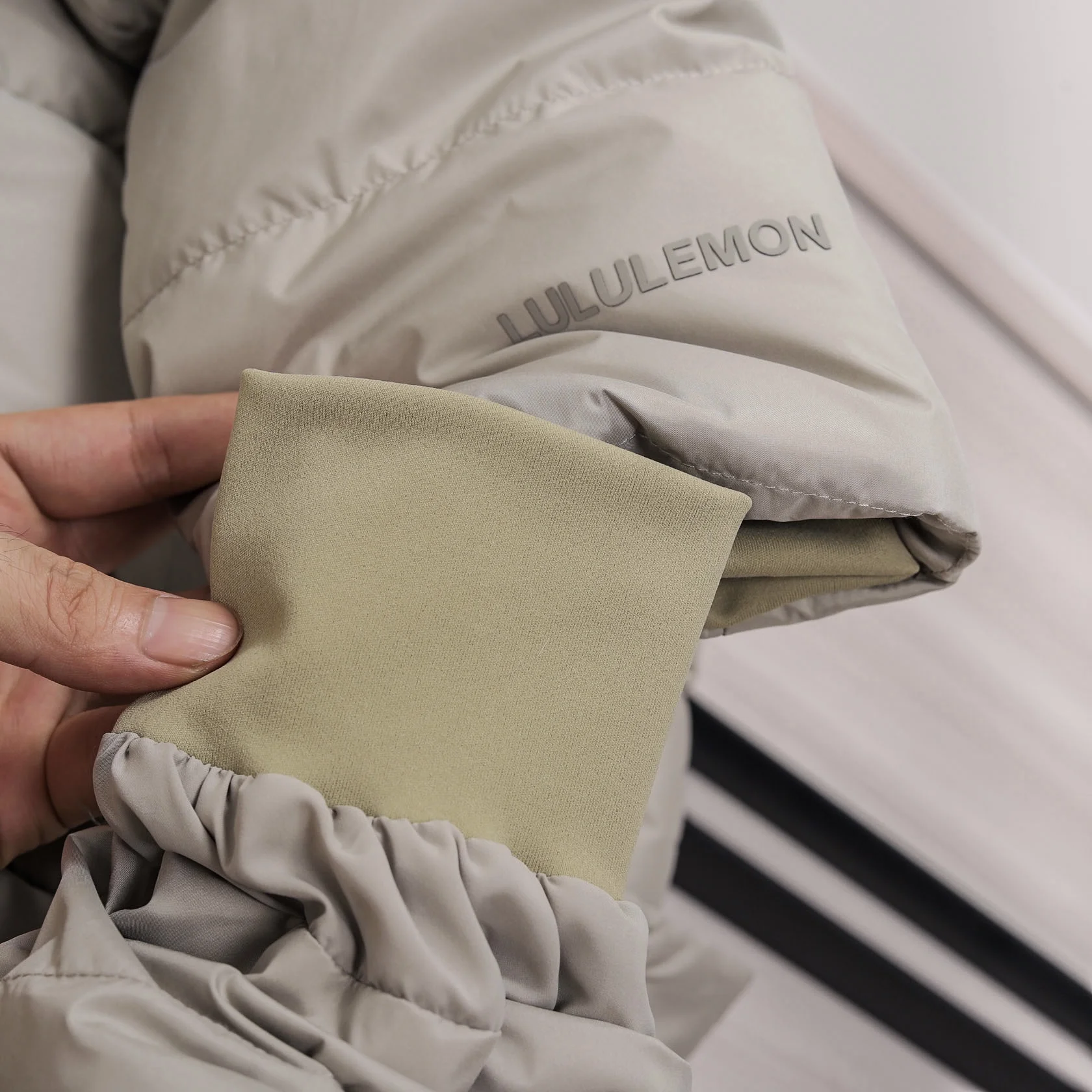 Lululemon Down Jackets GoAnywhere 165502