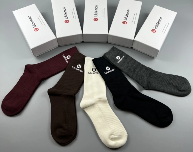 Youthful Lululemon Socks 274438