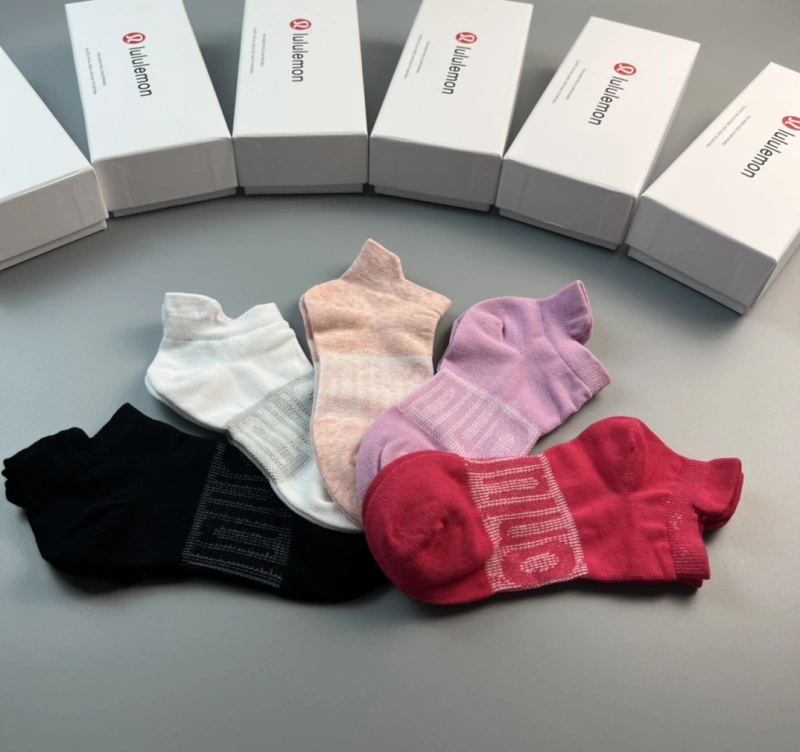 Lululemon Socks Durable 274410