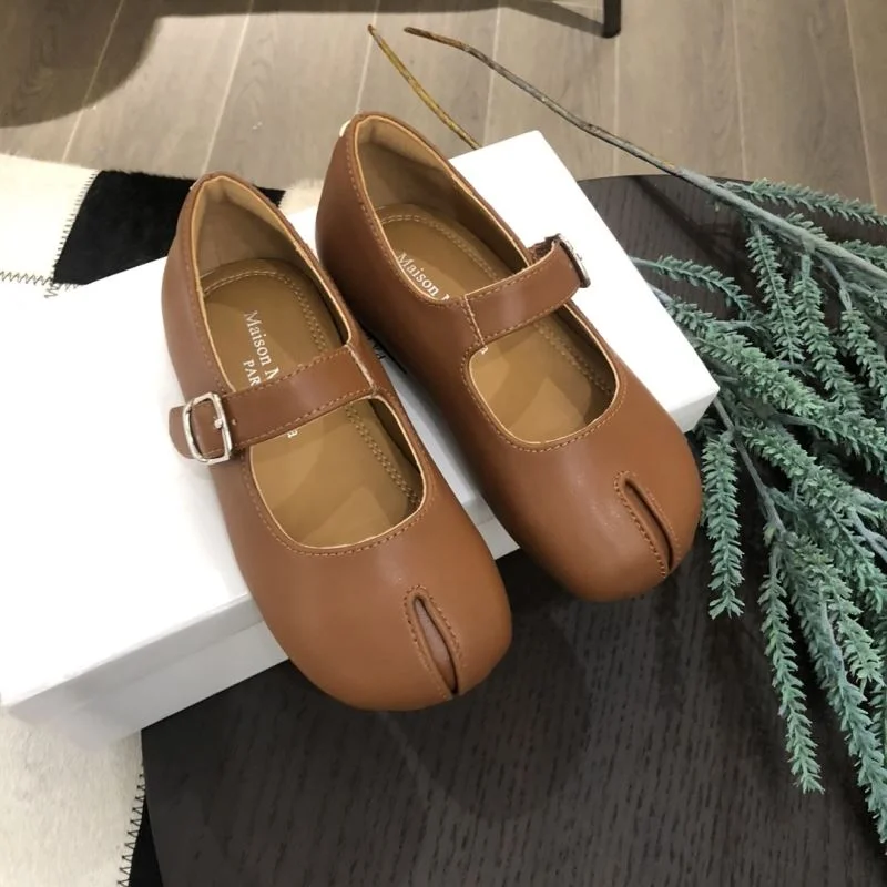 Minimalist MAISON MARGIELA SHOES 29494