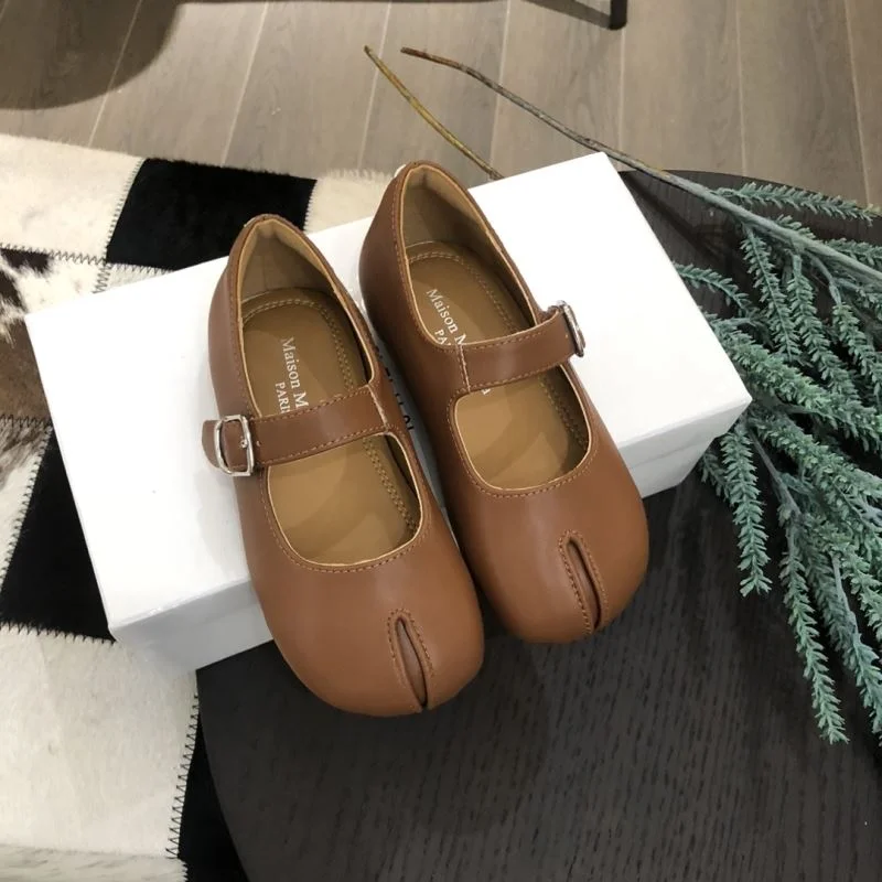Minimalist MAISON MARGIELA SHOES 29494