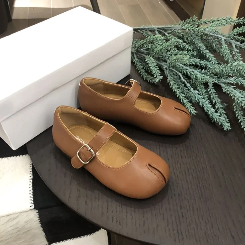 Minimalist MAISON MARGIELA SHOES 29494
