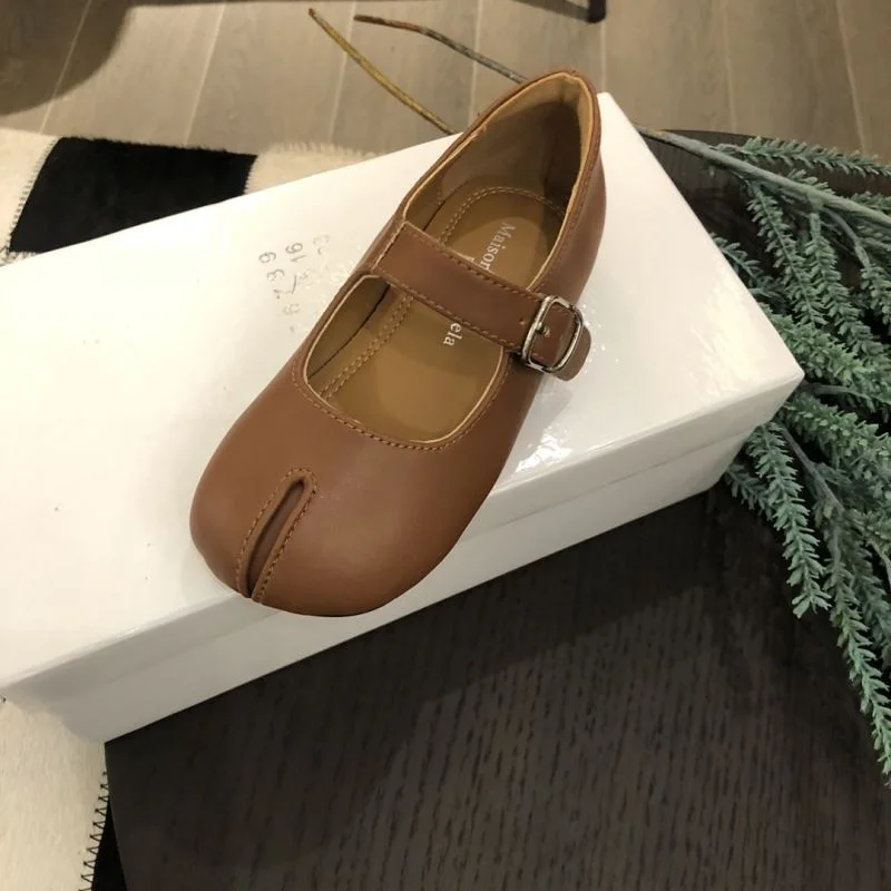 Minimalist MAISON MARGIELA SHOES 29494
